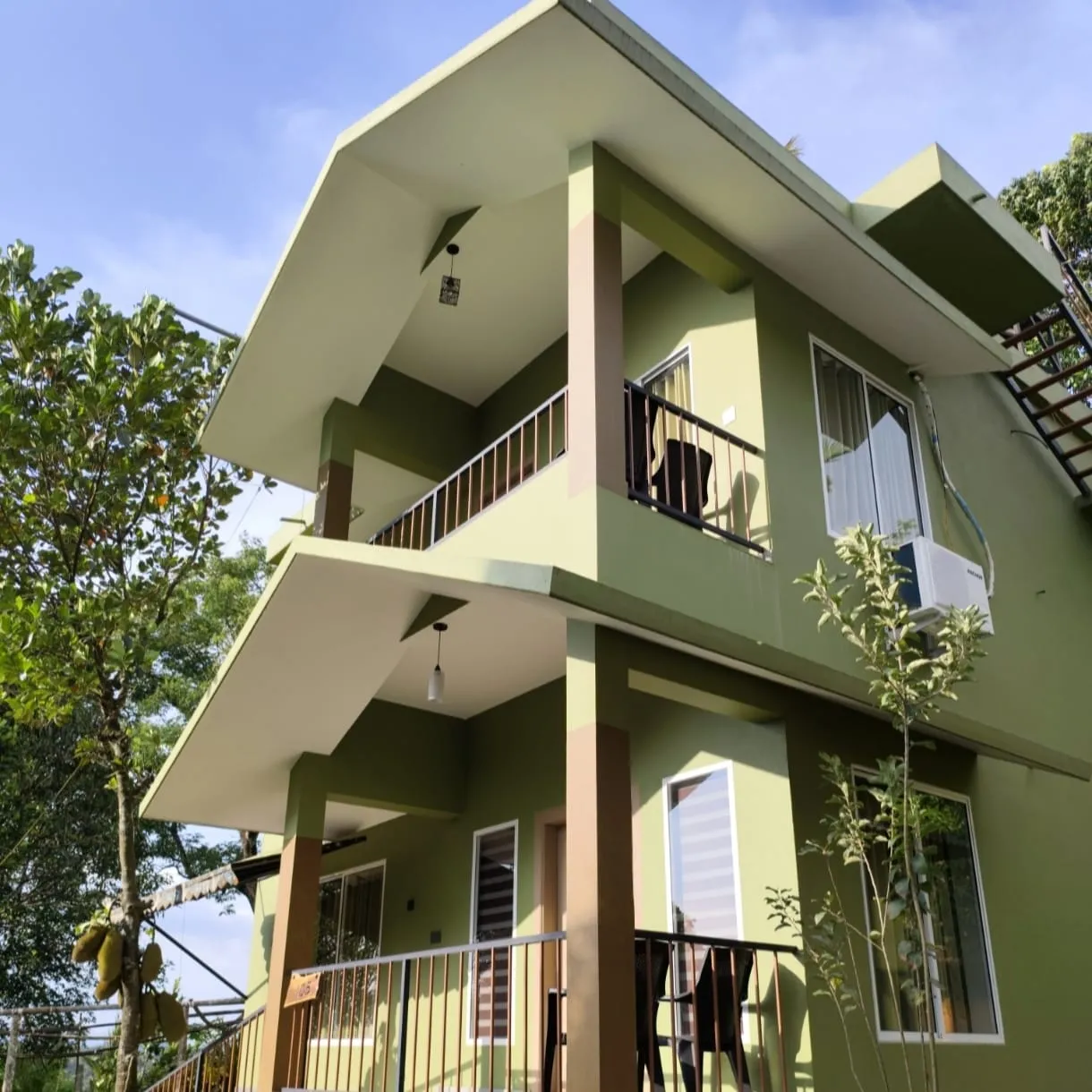 Image 5 of exterior of three bedroom villa