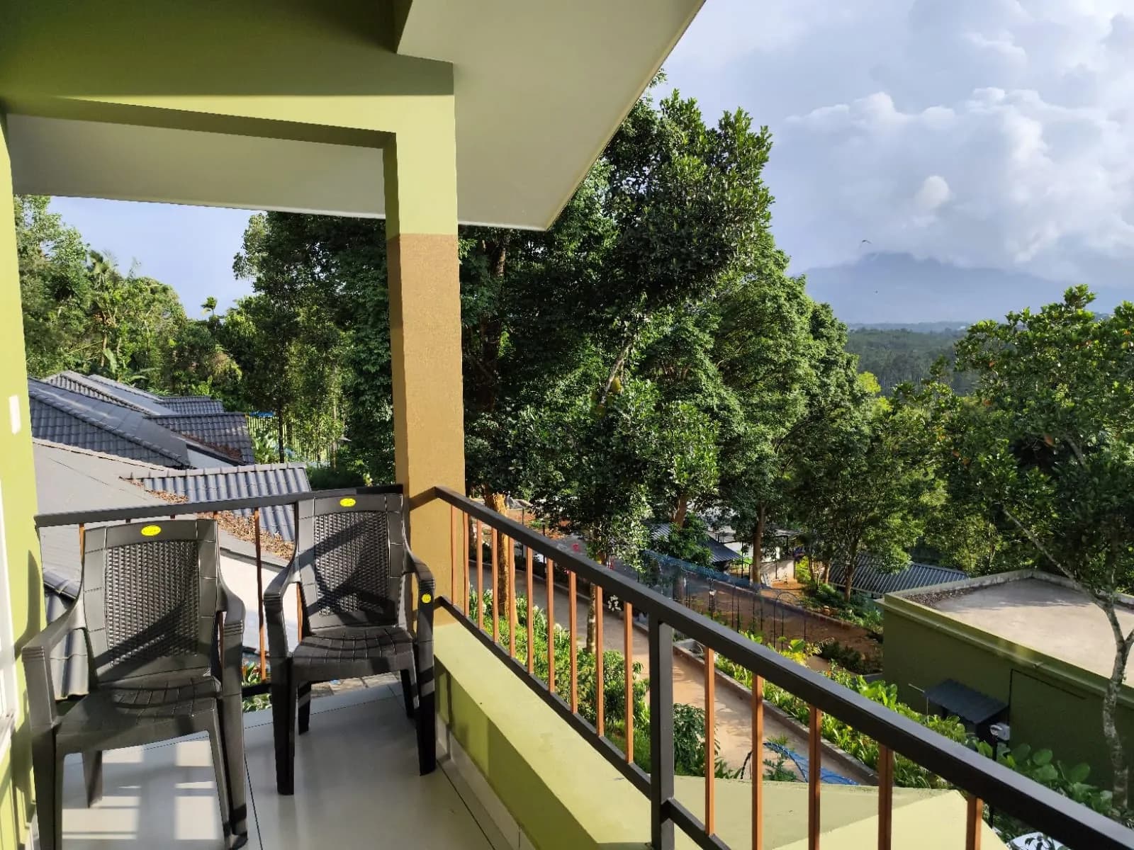 Image 6 of exterior of three bedroom villa