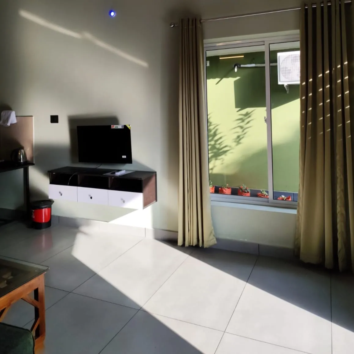 Image 3 of hall of three bedroom villa